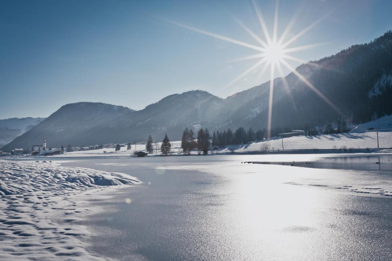 Gasthof St. Adolari Hotel Sankt Ulrich am Pillersee ภายนอก รูปภาพ