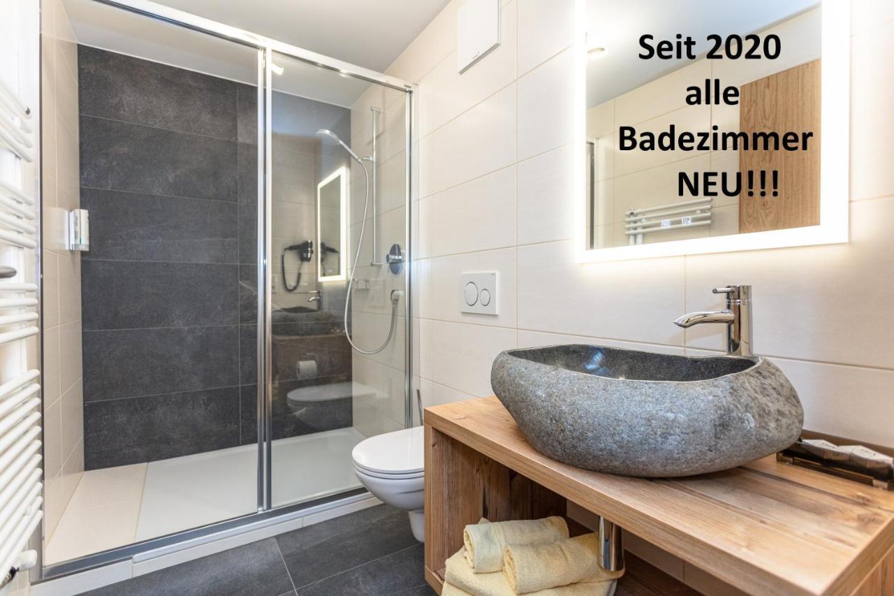 Gasthof St. Adolari Hotel Sankt Ulrich am Pillersee ภายนอก รูปภาพ