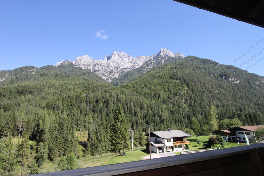 Gasthof St. Adolari Hotel Sankt Ulrich am Pillersee ภายนอก รูปภาพ