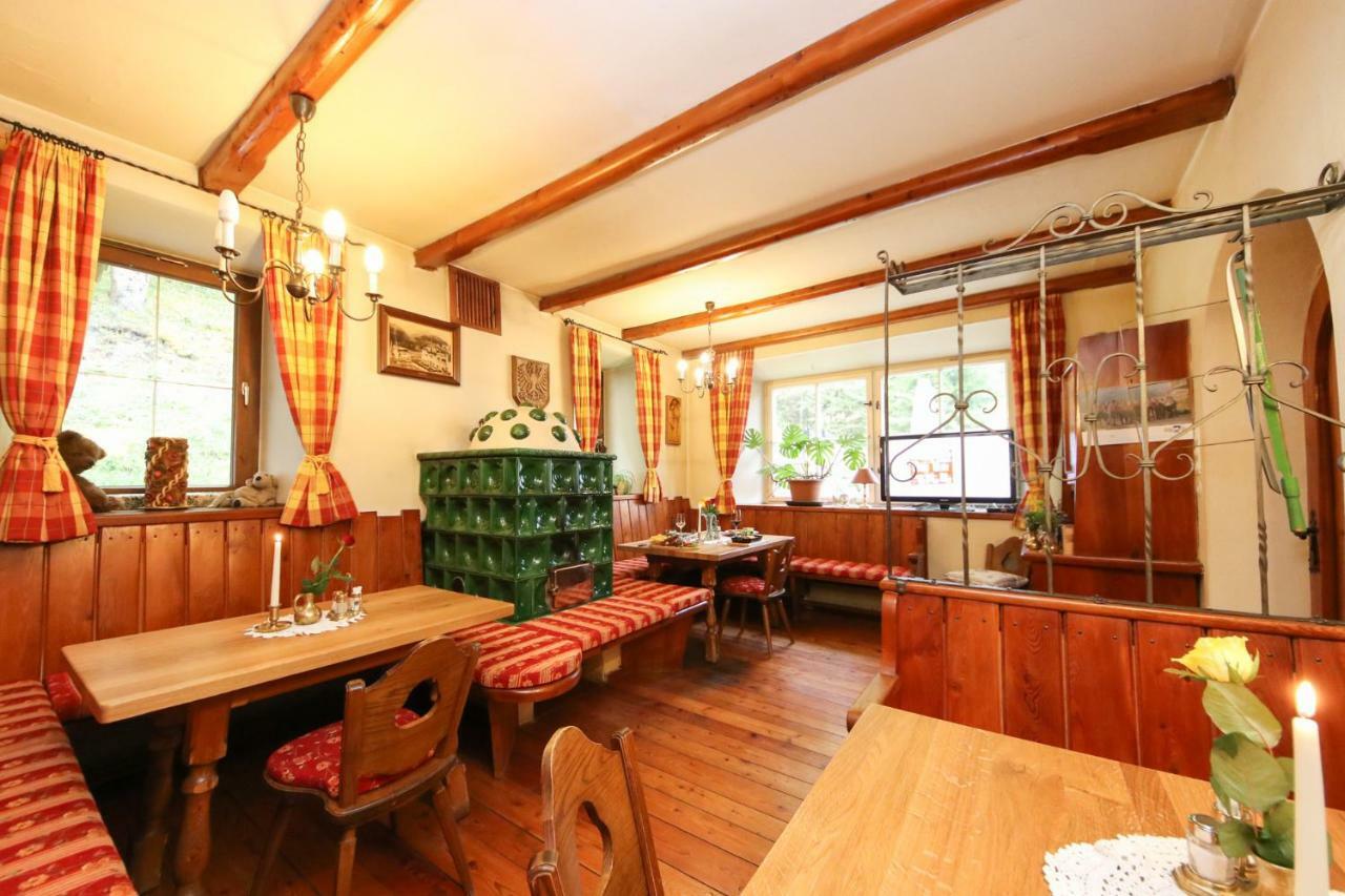 Gasthof St. Adolari Hotel Sankt Ulrich am Pillersee ภายนอก รูปภาพ